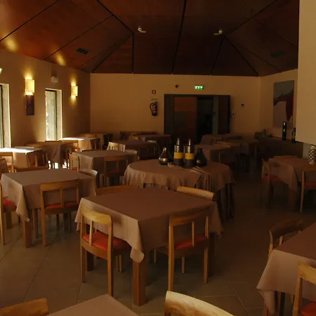 Hotell Inatel Rural Linhares (Guarda)