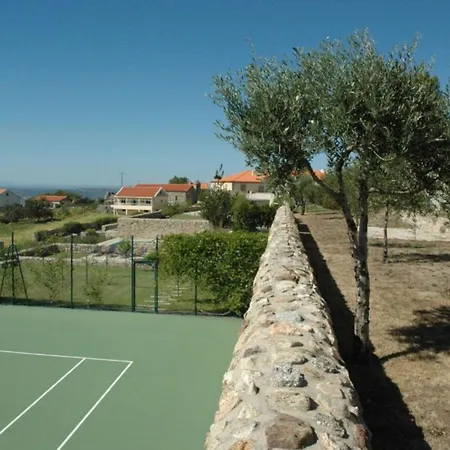 Hotell Inatel Rural 3*